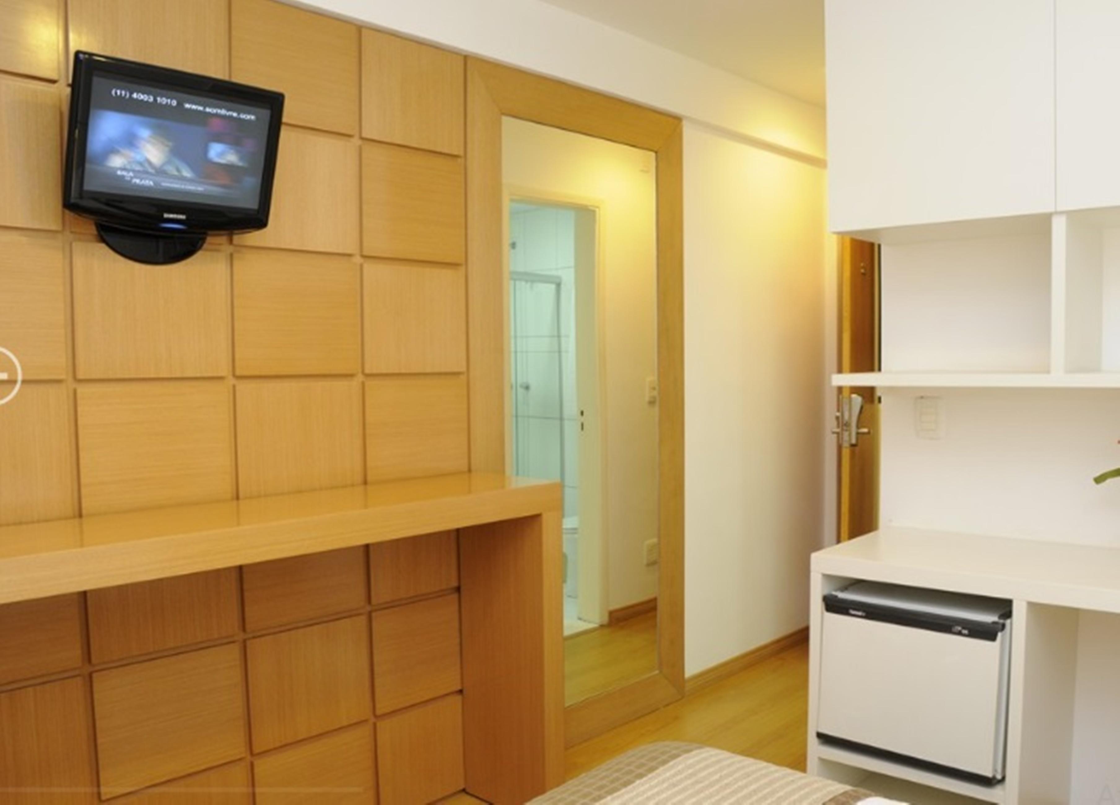 Hotel Shelton 3*