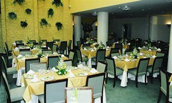 Shelton Hotel 3*